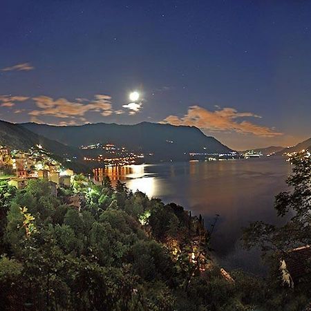Apartmán Sonia - Musica & Aperol Panorama-Fewo Pognana Lario Exteriér fotografie